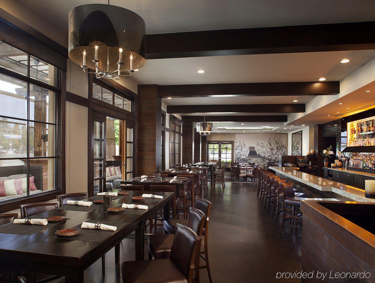 Juniper Hotel Cupertino, Curio Collection By Hilton Exteriör bild
