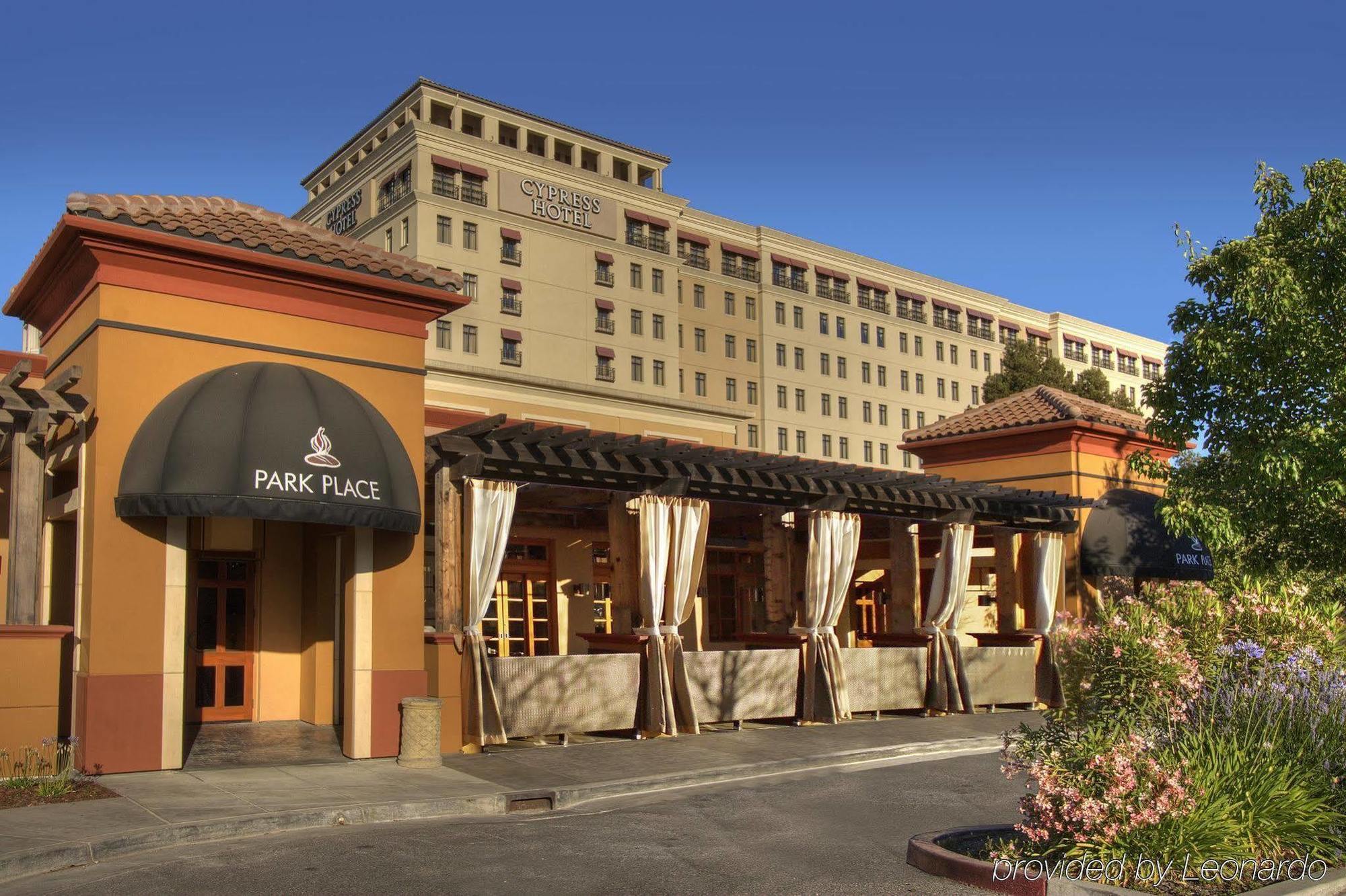 Juniper Hotel Cupertino, Curio Collection By Hilton Exteriör bild